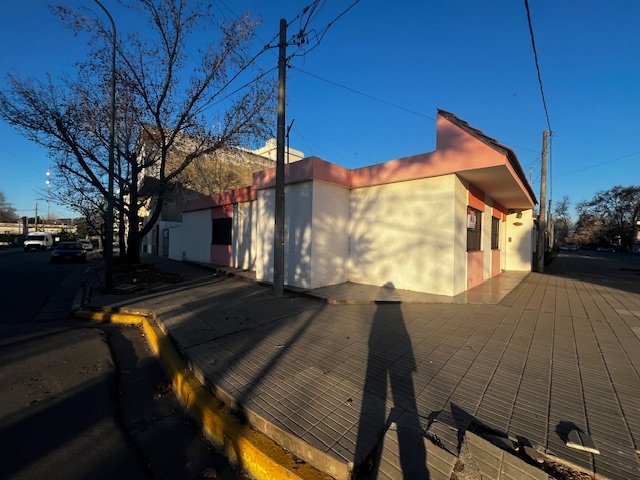 Belgrano 500 Junín Casa 4 con Dep.  ambientes  En Venta -7