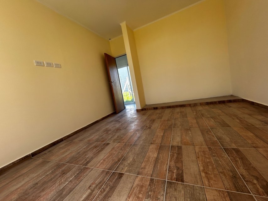 Los Álamos / Barrio Real Junín Quinta o casa de campo 4 con Dep.  ambientes  En Venta -3