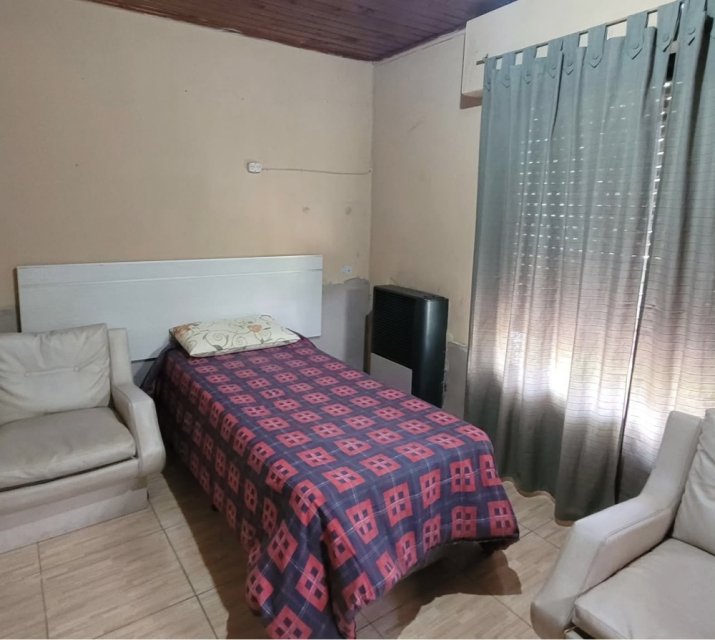 Orellanos 590 Junín Casa 3 con Dep.  ambientes  En Venta -8