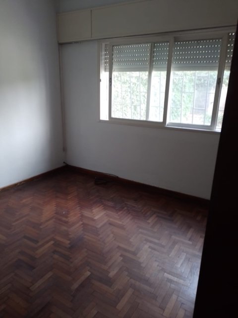 Av Rivadavia 170 Arrecifes Casa 4 con Dep.  ambientes  En Venta -13