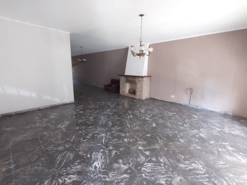 Av Rivadavia 170 Arrecifes Casa 4 con Dep.  ambientes  En Venta -8