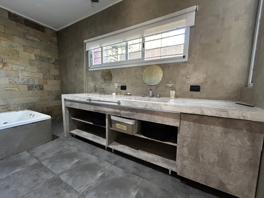 Las Hortensias al 250 - Barrio Real Junín Quinta o casa de campo 4 con Dep.  ambientes  En Venta -5