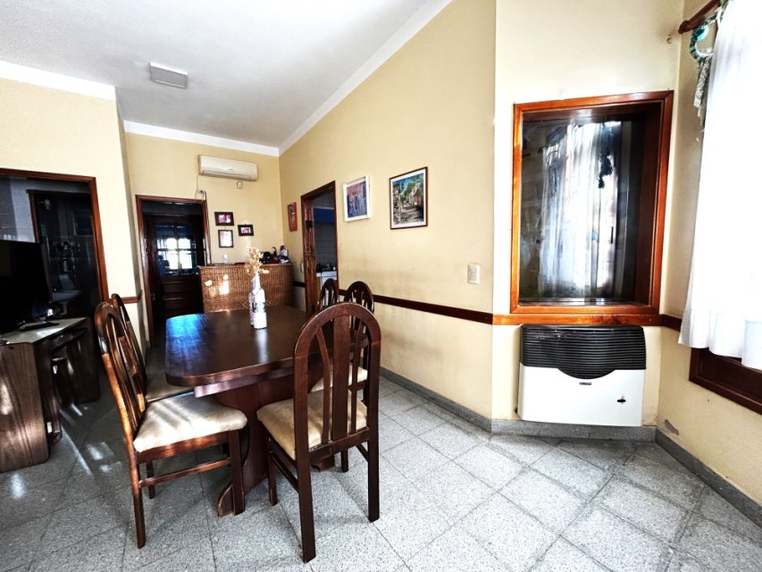 9 de Julio 500 Junín Casa 3 con Dep.  ambientes  En Venta -4