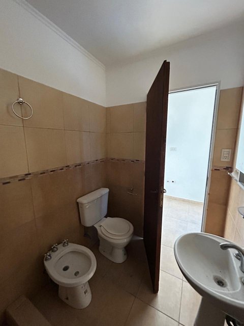 Orellanos y Urquiza Departamento 2  ambientes  En Venta -10