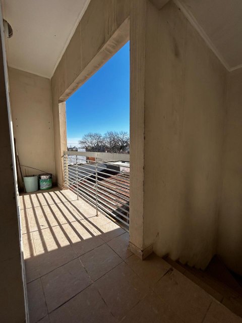 Orellanos y Urquiza Departamento 2  ambientes  En Venta -8