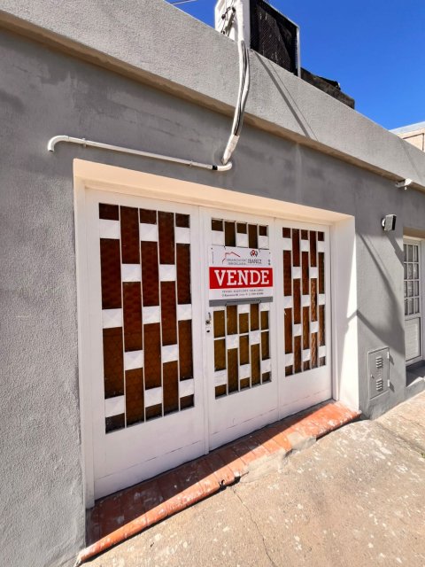 Arquímedes al 100 Junín Negocio o fondo de comercio 3 con Dep.  ambientes  En Venta -4