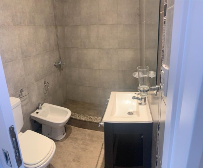 Francia 400 Junín Departamento 2  ambientes  En Venta -9