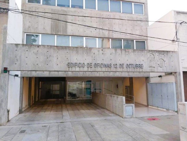 12 de octubre 25 Junín Oficina 2  ambientes  En Venta -0