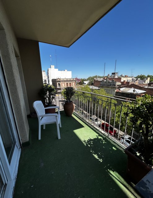 Rivadavia 129 Junín Departamento 3 con Dep.  ambientes  En Venta -2