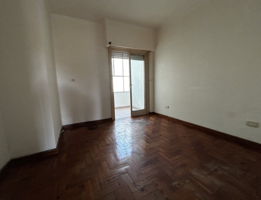 Rivadavia 129 Junín Departamento 3 con Dep.  ambientes  En Venta -12