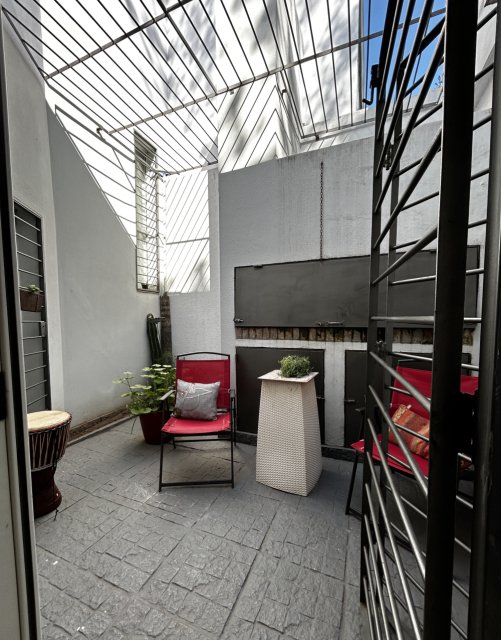 Vicente López y Planes 350 Junín Casa 4 con Dep.  ambientes  En Venta -9