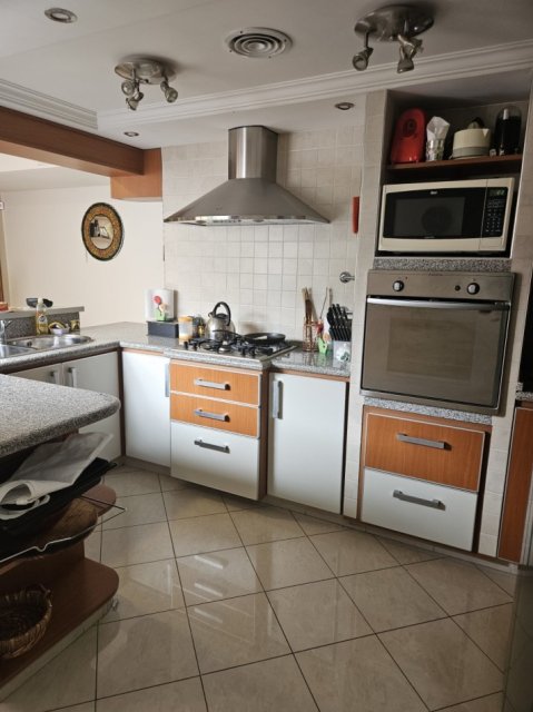 Avellaneda 1041 - Castelar Norte Castelar Departamento 5  ambientes  En Venta -5