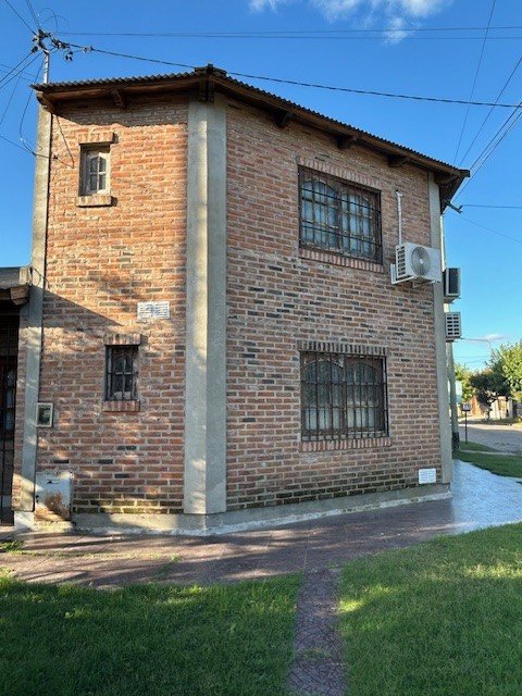 Payan 97  & Lavalle (esquina) Junín Departamento tipo casa - PH 3 con Dep.  ambientes  En Venta -17