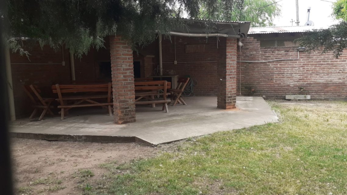 Parque Natural Laguna de Gómez Junín Cabaña 3 con Dep.  ambientes  En Venta -2
