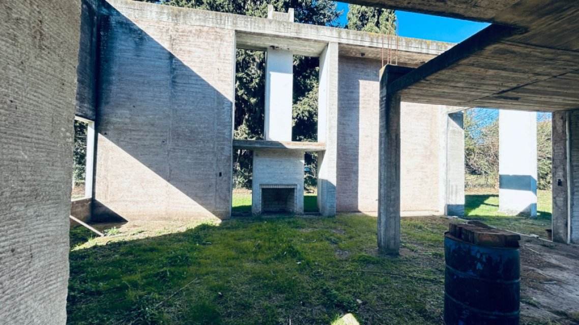 Los Tehuelches al 1500 Junín Quinta o casa de campo 4 con Dep.  ambientes  En Venta -14