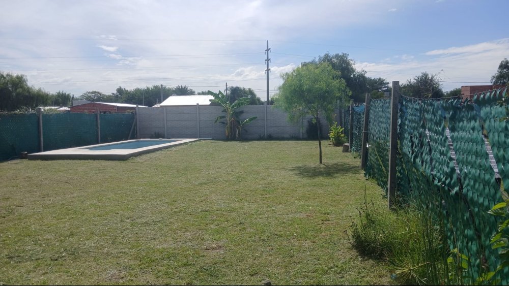 Barrio Los Arcos Junín Quinta o casa de campo 1  ambientes  En Venta -1
