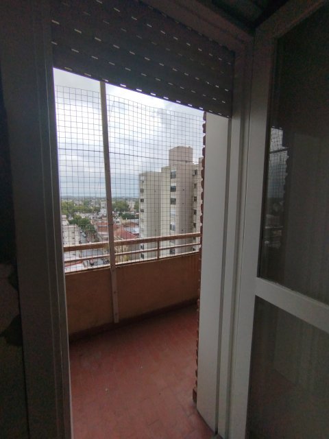 Remedios Escalada de San Martín  60 Junín Departamento 3  ambientes  En Venta -0