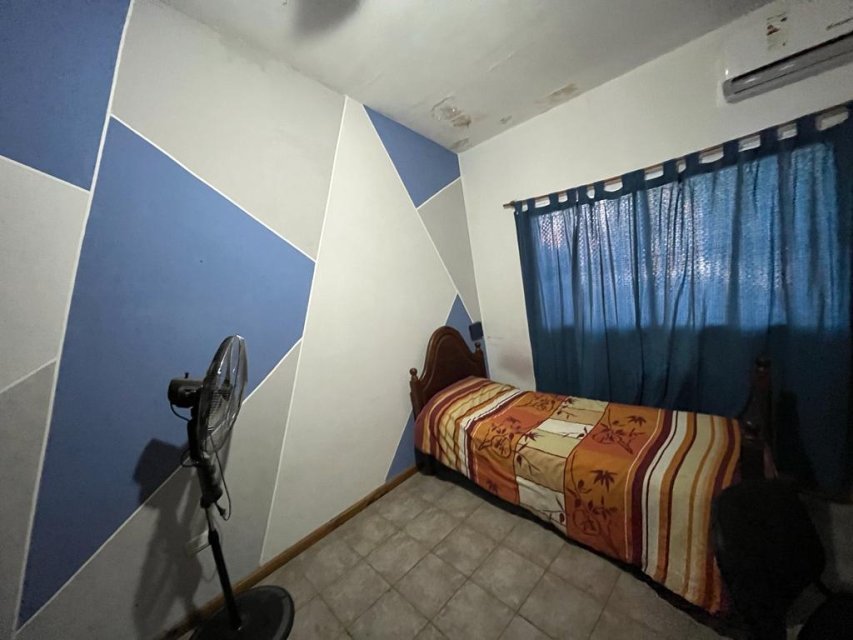 Roque Vazquez 900 Junín Casa 4 con Dep.  ambientes  En Venta -5