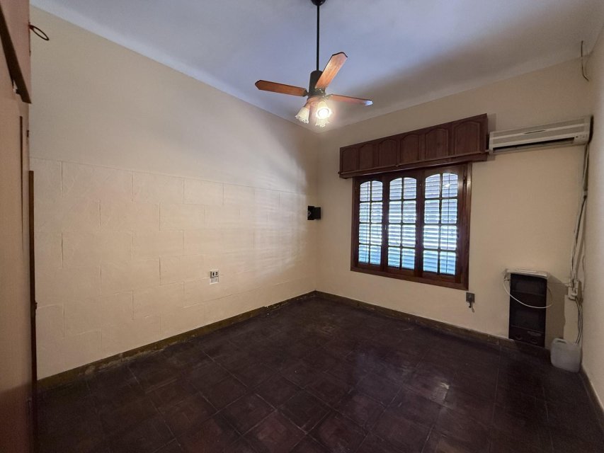 Primera Junta & R.E de San Martin Junín Casa 4 con Dep.  ambientes  En Venta -13