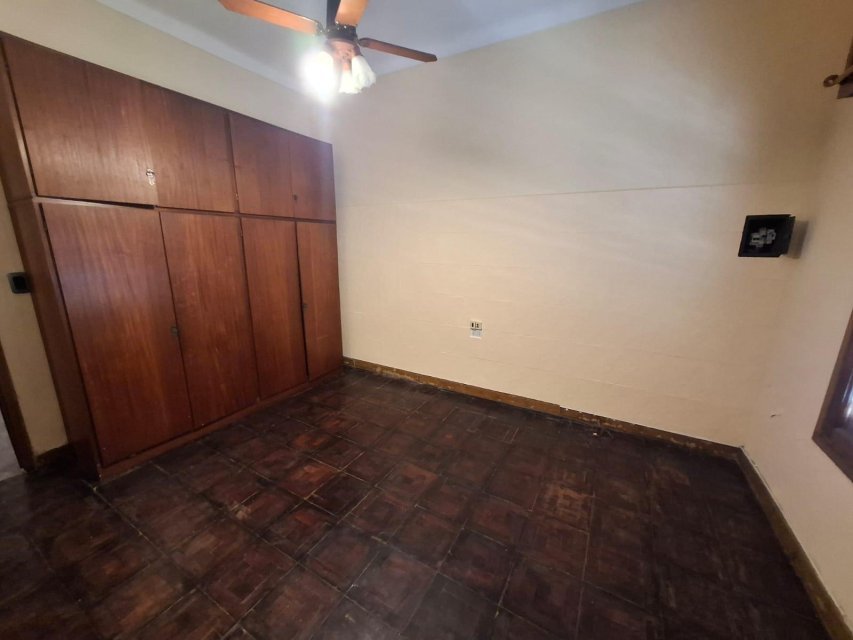 Primera Junta & R.E de San Martin Junín Casa 4 con Dep.  ambientes  En Venta -8