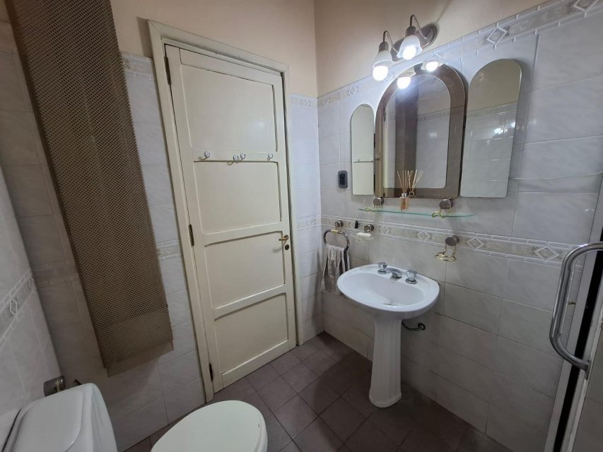 Primera Junta & R.E de San Martin Junín Casa 4 con Dep.  ambientes  En Venta -17