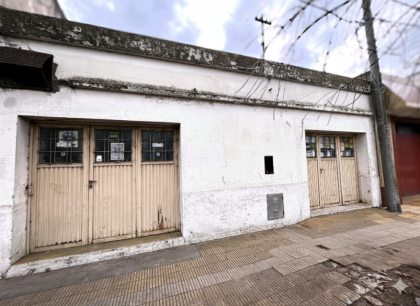 Excelente terreno C/ Edificación se recibe propuesta de desarrollo.