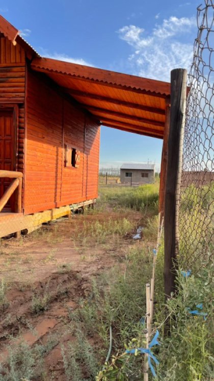 Vendemos Cabaña en la Ciudad de Mendoza (Los Barriales) Junín (Mendoza).