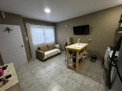 Cálido departamento 2 ambientes, a pasos del centro comercial