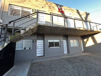 Cálido departamento 2 ambientes, a pasos del centro comercial