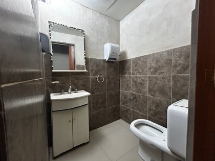 Propiedad con Salón de eventos para 60 personas
