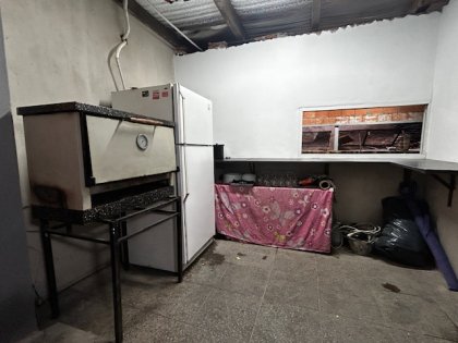 Propiedad con Salón de eventos para 60 personas