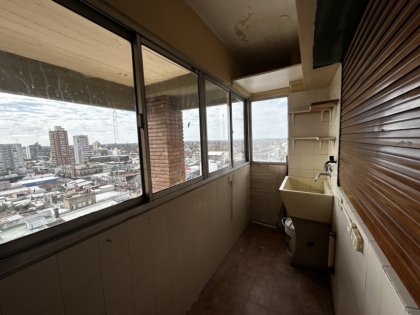Emblemático Semipiso con Vistas Panorámicas en Edificio Lebensohn