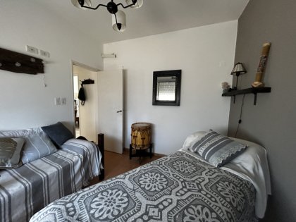 Dúplex Minimalista a Estrenar con Ubicación Premium y Terraza Espectacular