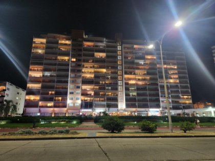 Departamento en venta Icónico Edificio VANGUARDIA - Punta del Este.