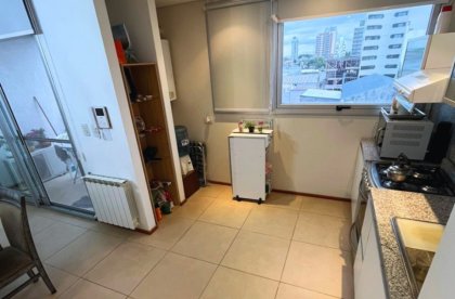 DEPARTAMENTO EN EL CENTRO COMERCIAL DE LA CIUDAD