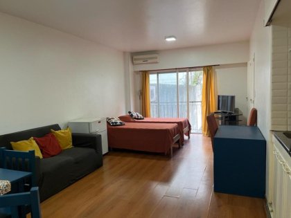 Departamento  Monoambiente en Zona de Plaza San Martin Capital