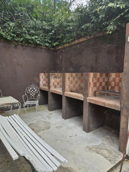 Piso de 5 Ambientes C/Cochera en el Centro de Castelar Norte