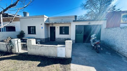 Casa económica y sencilla en venta 4 ambientes.